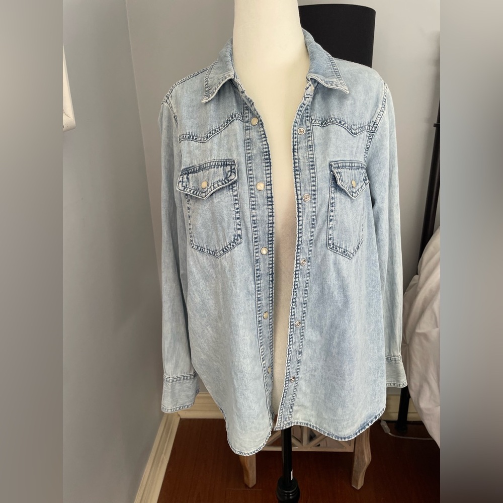 GAP Light Blue Denim Shirt